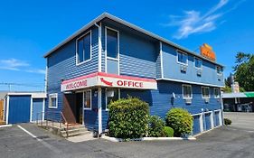 Farwest Motel